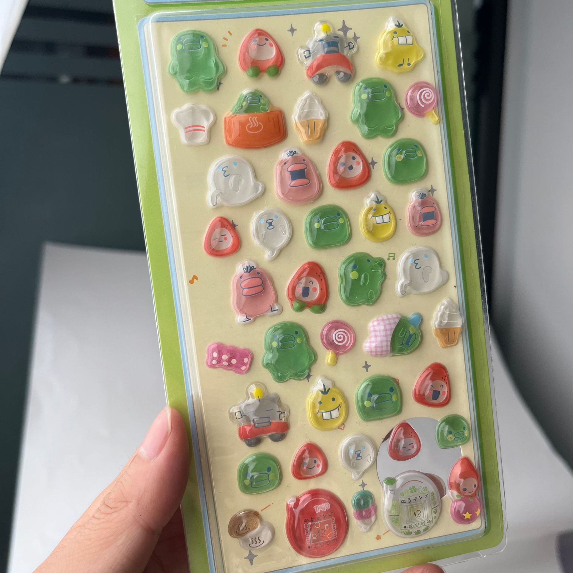 Niedliche Tamagotchi 3D Puffy  – Laptop Accessories All Bewertung und Preis